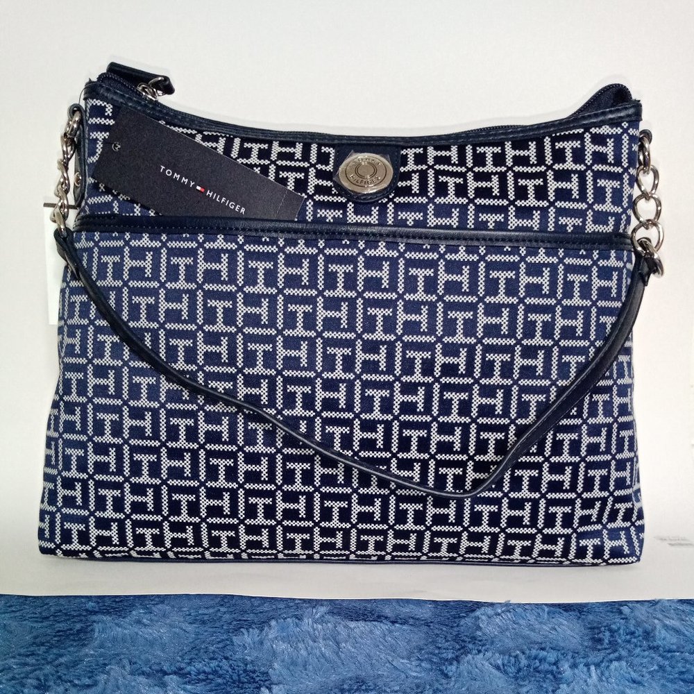 Tommy Hilfiger Hobo Bag
